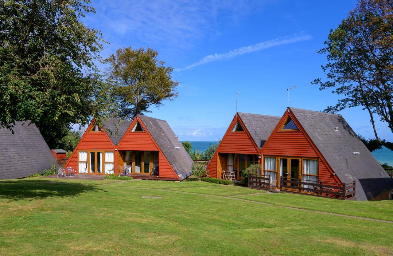 Escape To A Clifftop Chalet With Pool And Tennis Onsite - 1A Kingsdown Holiday Park Ngoại thất bức ảnh